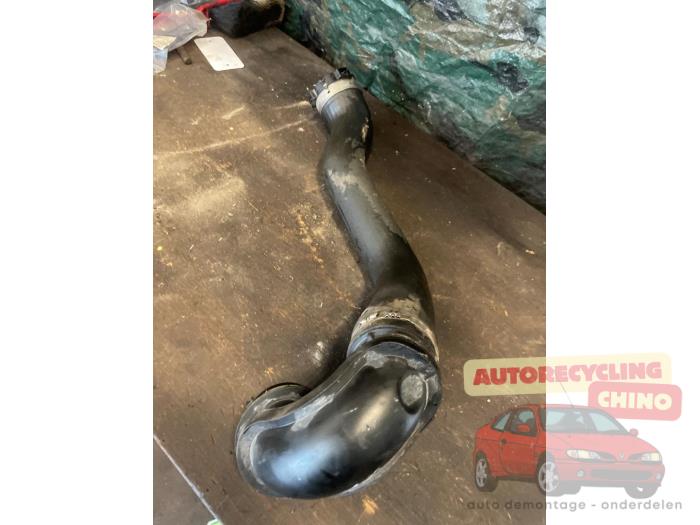 Gebrauchte Intercooler Schlauch Opel Insignia Sports Tourer 2.0 Turbo 16V Ecotec Preis € 75,00 Margenregelung angeboten von Autorecycling Chino B.V.