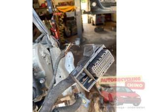 Motor van een Opel Corsa D 1.3 CDTi 16V ecoFLEX 2011