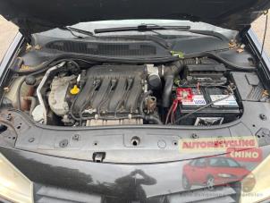 Engine from a Renault Megane II Grandtour (KM) 2.0 16V 2004