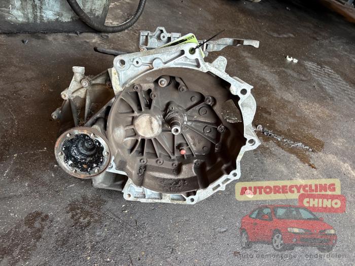 Gebrauchte Getriebe Seat Leon (1P1) 1.6 Preis € 350,00 Margenregelung angeboten von Autorecycling Chino B.V.