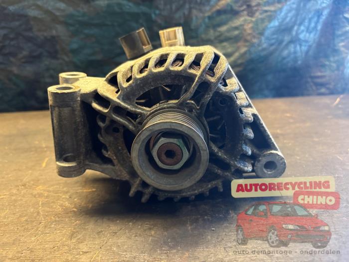 Gebrauchte Dynamo Ford Focus 2 Wagon 1.6 Ti-VCT 16V Preis € 35,00 Margenregelung angeboten von Autorecycling Chino B.V.