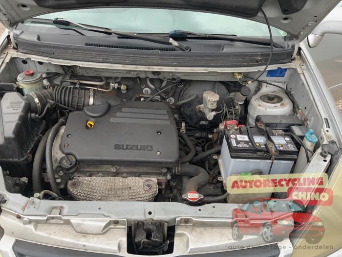 Engine from a Suzuki Liana (ERC/ERD/RH4) 1.6 MPi 16V 2005