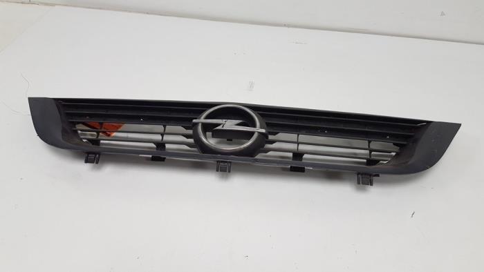 Używane Grill Opel Vectra Cena na żądanie oferowane przez CASPER BV