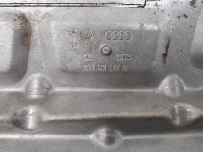 Exhaust heat shield from a Audi A4 Avant (B8) 1.8 TFSI 16V 2009