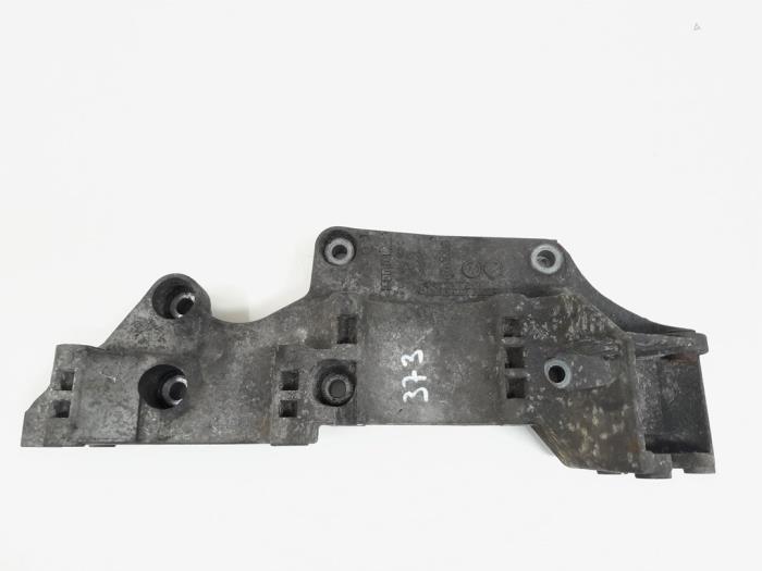 Used Engine mount Volkswagen Golf V (1K1) 1.4 FSI 16V Price € 17,00 Margin scheme offered by GEJO Revisie & Onderdelen BV