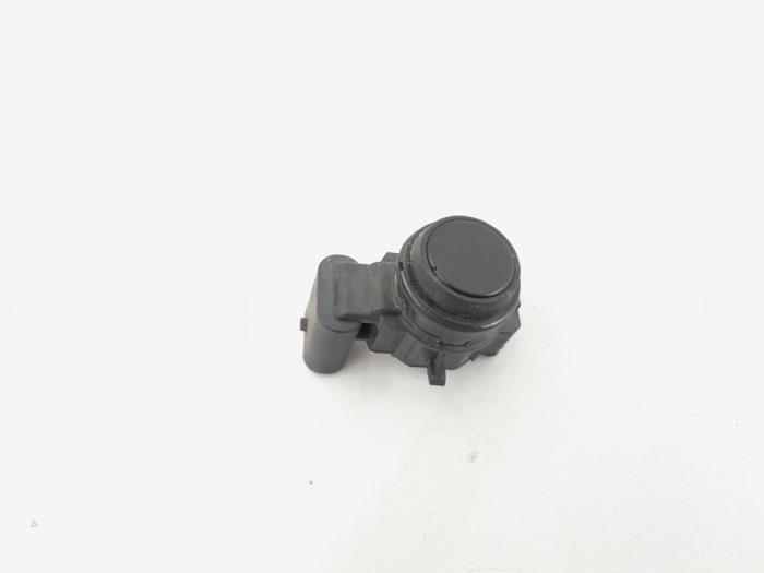Usados Sensor PDC BMW 1 serie (F20) 116d 2.0 16V Precio € 17,00 Norma de margen ofrecido por GEJO Revisie & Onderdelen BV
