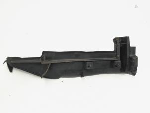 Begagnade Torpedgaller Audi Q3 (8UB/8UG) 1.4 TFSI 16V Pris € 32,00 Marginaltabell erbjuds av GEJO Revisie & Onderdelen BV