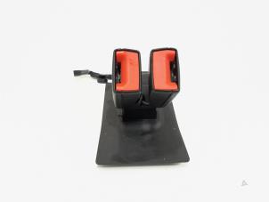 Used Rear seatbelt buckle, centre Mini Mini (R56) 1.6 16V Cooper Price € 39,95 Margin scheme offered by GEJO Revisie & Onderdelen BV