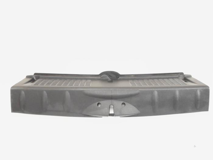 Gebrauchte Abdeckplatte sonstige Mini Mini (R56) 1.6 16V Cooper Preis € 9,99 Margenregelung angeboten von GEJO Revisie & Onderdelen BV
