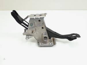 Used Brake pedal Volkswagen Passat Variant (3C5) 2.0 TDI 16V 140 Price € 29,99 Margin scheme offered by GEJO Revisie & Onderdelen BV