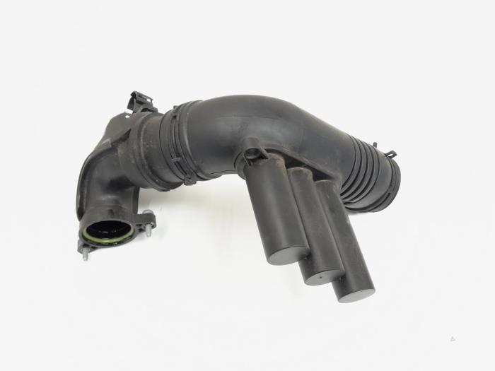 Air intake hose Audi Q3 1.4 TFSI 16V - 04E129656