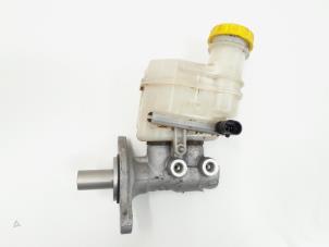 Używane Glówny cylinder hamulcowy Fiat 500 (312) 1.2 69 Cena € 7,99 Procedura marży oferowane przez GEJO Revisie & Onderdelen BV