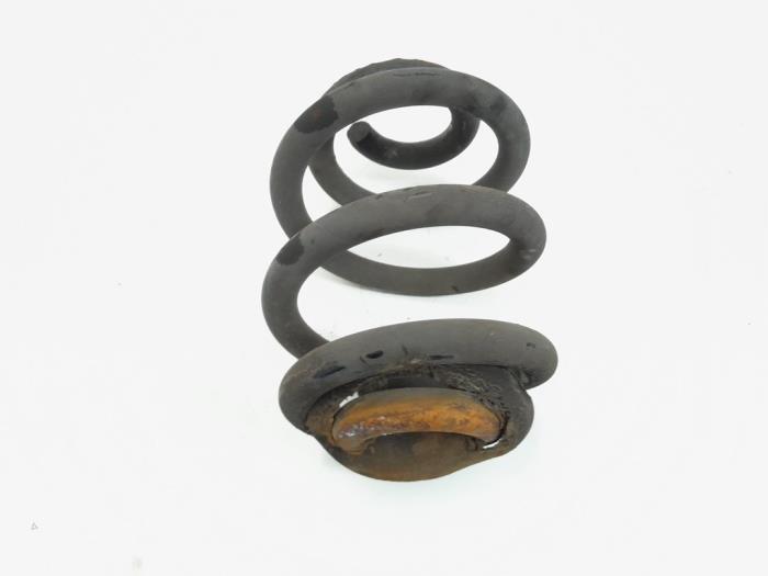 Rear coil spring Volkswagen Transporter T5 2.5 TDi T5555