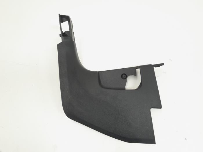 Footwell side trim