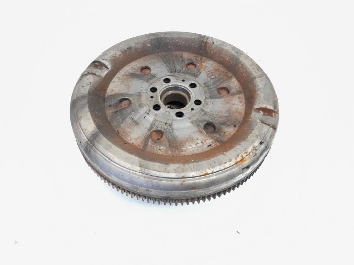 Used Flywheel Volkswagen Golf VII (AUA) 2.0 GTD 16V Price € 94,99 Margin scheme offered by GEJO Revisie & Onderdelen BV