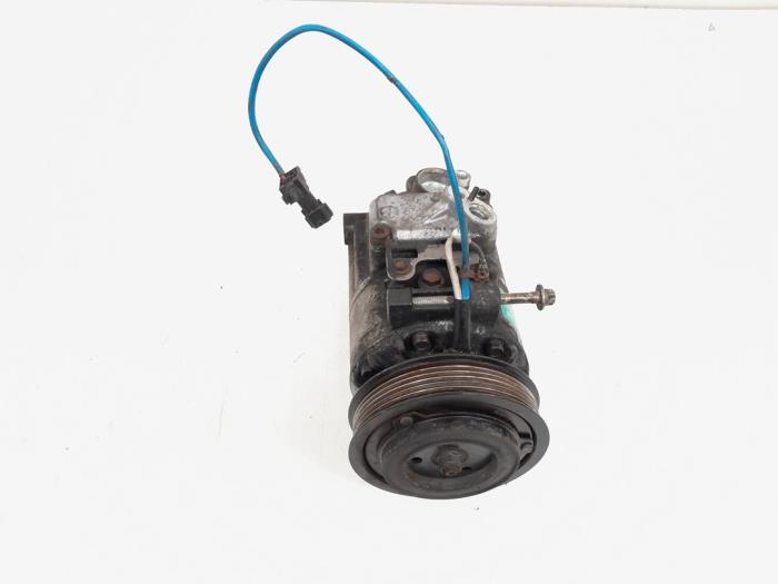 Air conditioning pump from a Saab 9-5 Estate (YS3E) 2.0t 16V 2006