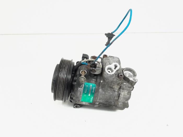 Usagé Pompe clim Saab 9-5 Estate (YS3E) 2.0t 16V Prix € 88,00 Règlement à la marge proposé par GEJO Revisie & Onderdelen BV