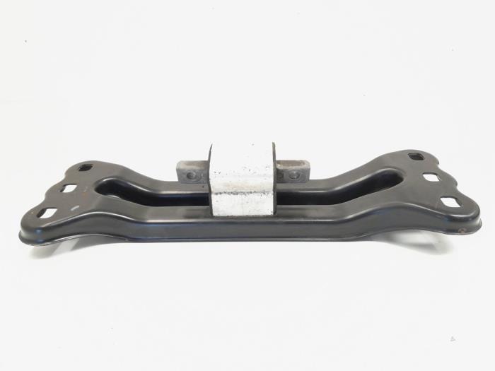Engine mount from a Saab 9-5 Estate (YS3E) 2.0t 16V 2006