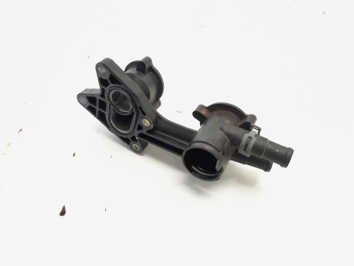 Gebrauchte Thermostatgehäuse Volkswagen Scirocco (137/13AD) 1.4 TSI 160 16V Preis € 17,49 Margenregelung angeboten von GEJO Revisie & Onderdelen BV