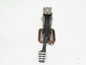 Used Brake pedal Volkswagen Scirocco (137/13AD) 1.4 TSI 122 16V Price € 34,00 Margin scheme offered by GEJO Revisie & Onderdelen BV