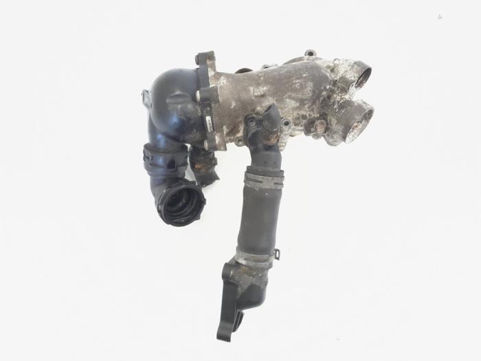 Begagnade Extra vattenpump Audi S6 Avant (C7) 4.0 V8 TFSI Pris € 37,49 Marginaltabell erbjuds av GEJO Revisie & Onderdelen BV