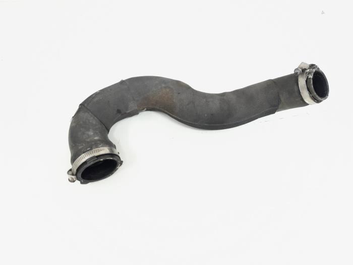 Usagé Tuyau intercooler Audi A4 Avant (B8) 1.8 TFSI 16V Prix € 9,00 Règlement à la marge proposé par GEJO Revisie & Onderdelen BV