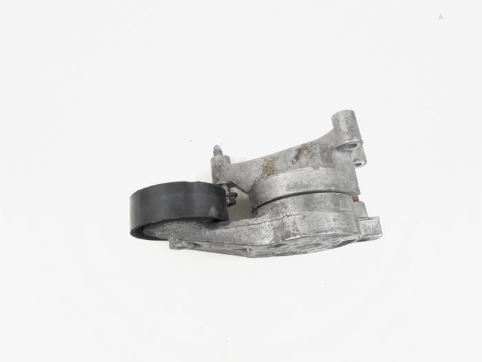 Usados Rodillo tensor correa múltiple Volkswagen Golf VI (5K1) 2.0 GTI 16V Edition 35 Precio € 13,00 Norma de margen ofrecido por GEJO Revisie & Onderdelen BV