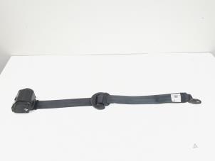 Usagé Tendeur de ceinture arrière gauche Volkswagen Polo V (6R) 1.2 TDI 12V BlueMotion Prix € 24,99 Règlement à la marge proposé par GEJO Revisie & Onderdelen BV