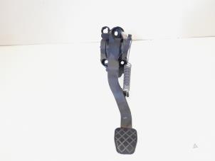 Used Clutch pedal Volkswagen Polo V (6R) 1.2 12V BlueMotion Technology Price € 9,99 Margin scheme offered by GEJO Revisie & Onderdelen BV