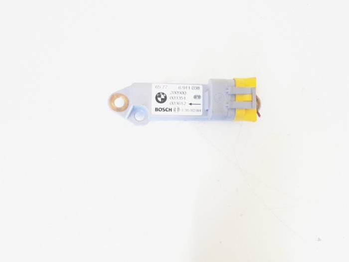 Gebrauchte Airbag Sensor BMW 3 serie (E46/4) 316i Preis € 8,99 Margenregelung angeboten von GEJO Revisie & Onderdelen BV