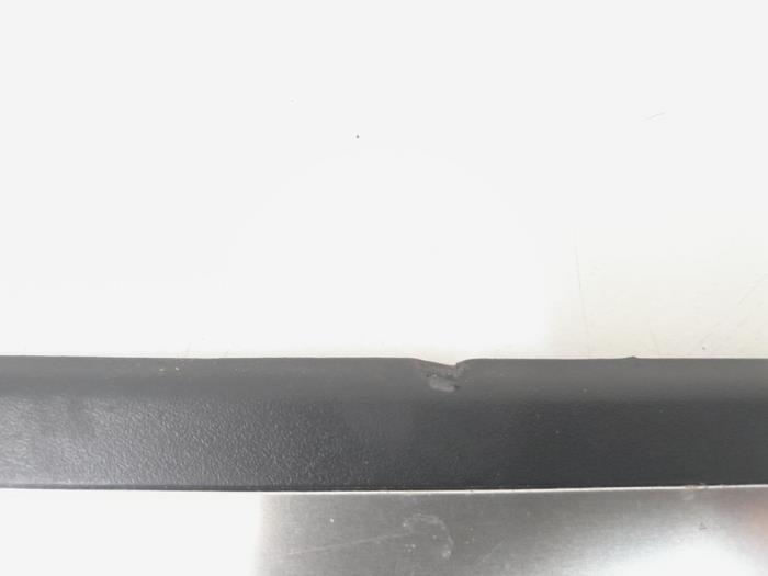 Placa del desgaste del travesaño de la puerta izquierda de un Audi A3 Sportback (8PA) 1.4 TFSI 16V 2011
