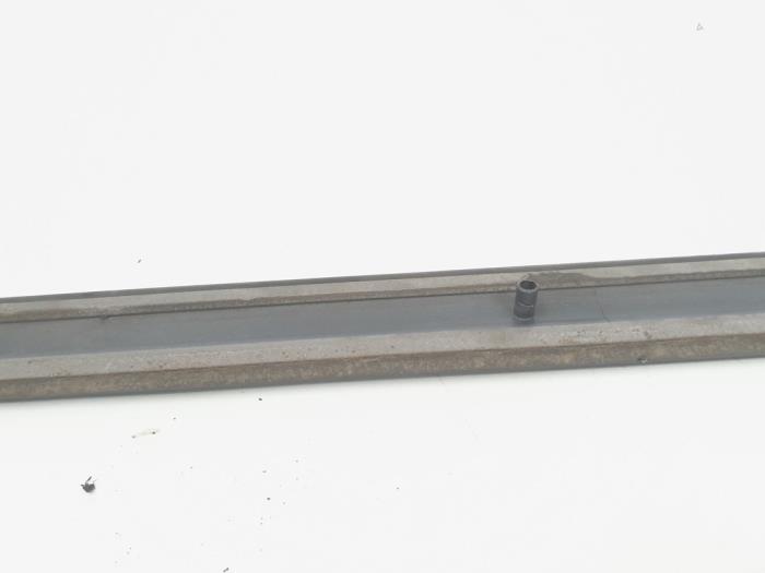 Door strip from a Audi A3 Sportback (8PA) 1.4 TFSI 16V 2011