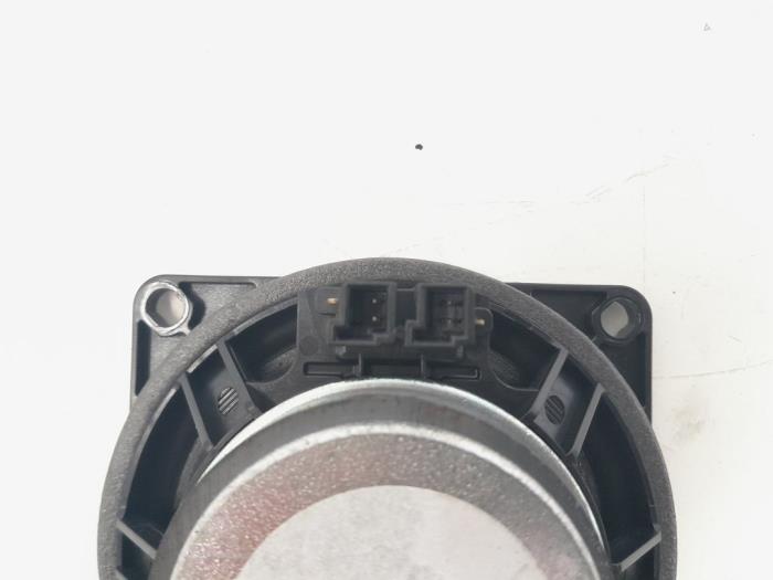 Lautsprecher van een BMW X5 (E70) 30d xDrive 3.0 24V 2011