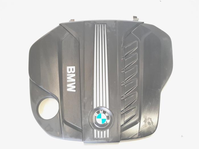 Abdeckblech Motor van een BMW X5 (E70) 30d xDrive 3.0 24V 2011