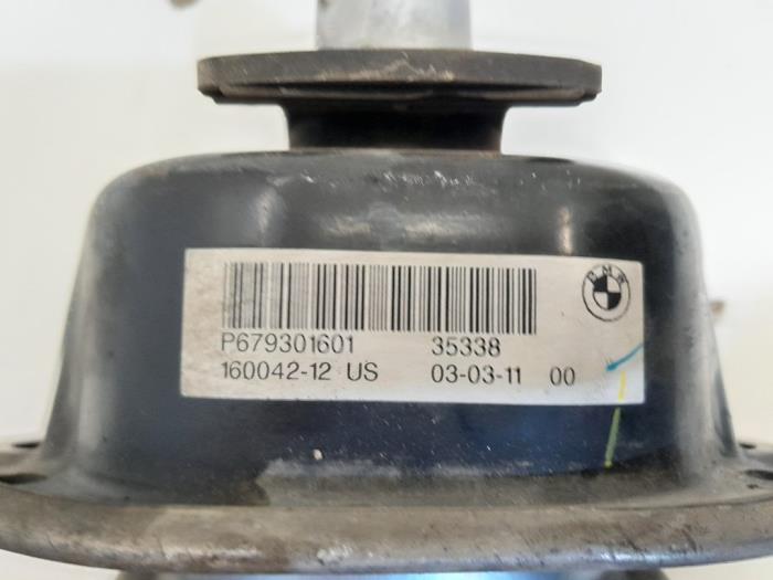 Engine mount BMW X5 30d xDrive 3.0 24V 35338 N57D30A