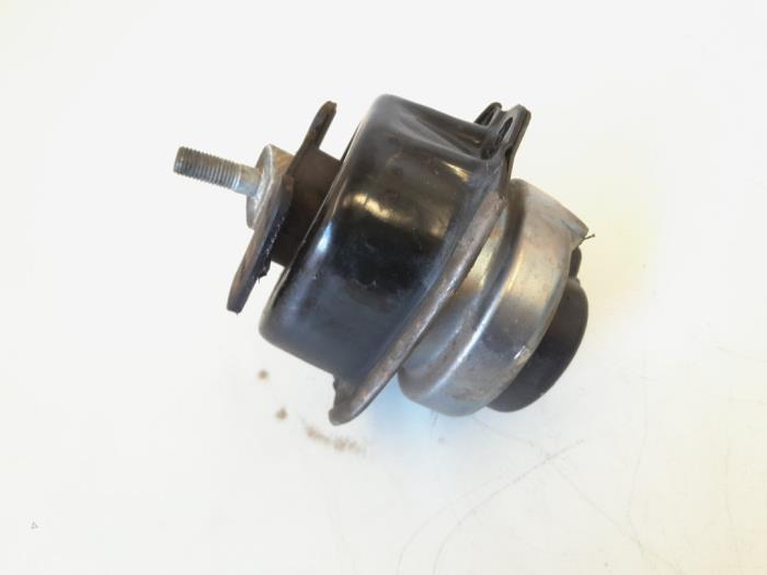 Engine mount BMW X5 30d xDrive 3.0 24V 35420 N57D30A