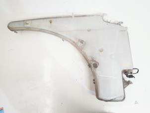 Begagnade Spolartank, vindruta BMW 3 serie Touring (E91) 318d 16V Pris € 9,00 Marginaltabell erbjuds av GEJO Revisie & Onderdelen BV