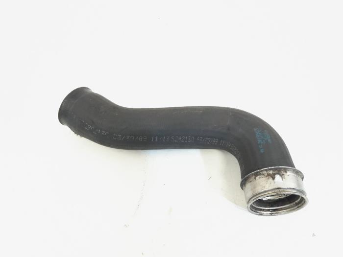 Gebrauchte Intercooler Schlauch Volkswagen Touran (1T1/T2) 1.4 16V TSI 140 Preis € 14,00 Margenregelung angeboten von GEJO Revisie & Onderdelen BV