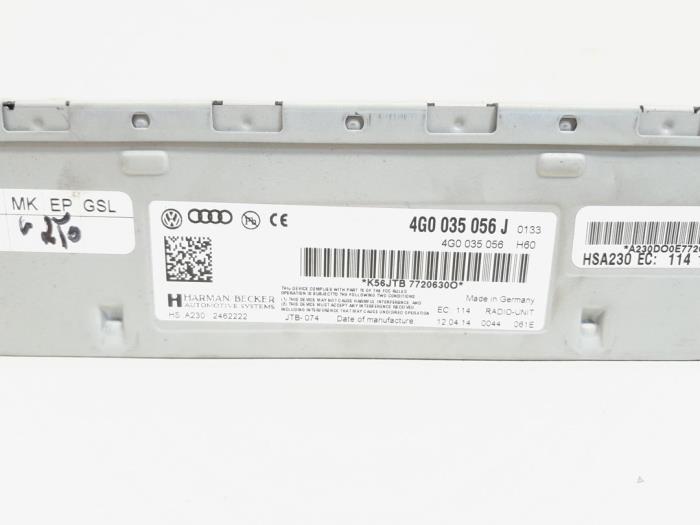 Module radio d'un Audi A6 Avant (C7) 3.0 TDI V6 24V Quattro 2014
