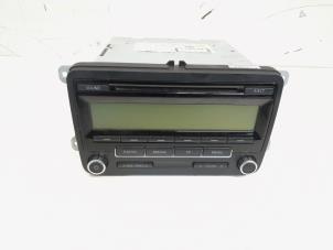 Usagé Radio/Lecteur CD Volkswagen Polo V (6R) 1.6 TDI 16V 90 Prix € 28,99 Règlement à la marge proposé par GEJO Revisie & Onderdelen BV