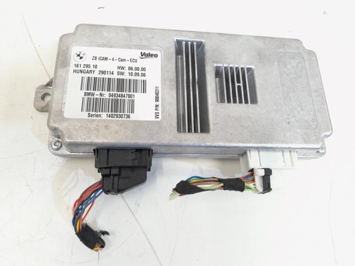 Używane Modul kamery BMW X5 (F15) xDrive 40d 3.0 24V Cena € 48,95 Procedura marży oferowane przez GEJO Revisie & Onderdelen BV