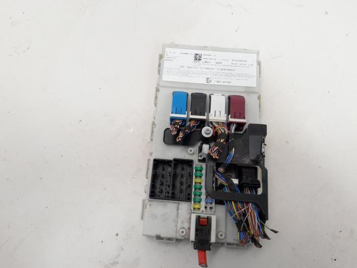 Body control computers with part number 61355A577E3 stock