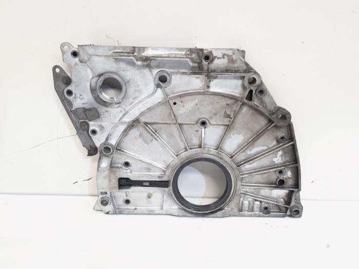 Timing cover from a BMW X5 (F15) xDrive 40d 3.0 24V 2014