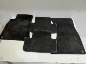 Used Set of mats Audi A4 (B8) 2.0 TDI 16V Price € 30,00 Margin scheme offered by GEJO Revisie & Onderdelen BV