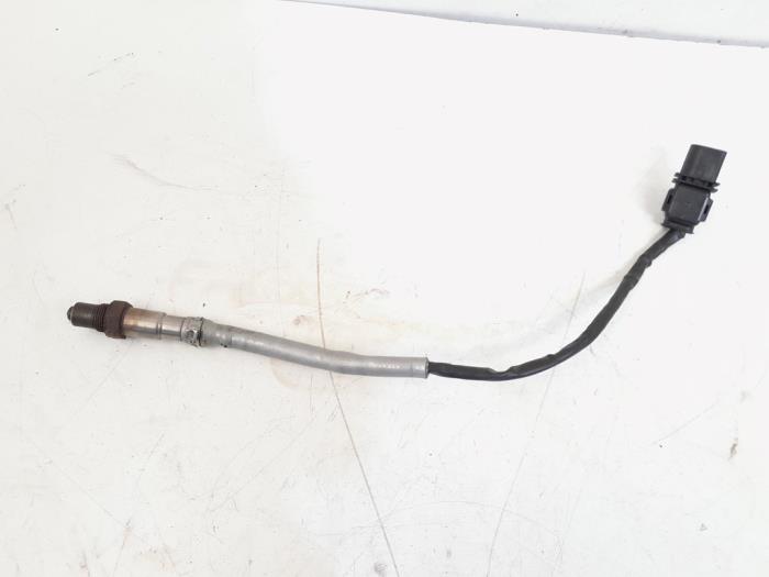 Usagé Sonde lambda Audi A4 Avant (B8) 2.0 TDI 16V Prix € 4,99 Règlement à la marge proposé par GEJO Revisie & Onderdelen BV