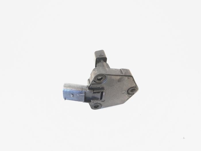 Gebrauchte Ölstandsensor Seat Leon (5FB) 1.6 TDI 16V Preis € 8,00 Margenregelung angeboten von GEJO Revisie & Onderdelen BV