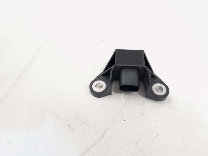 Begagnade Airbagsensor BMW 5 serie (F10) 525d 24V Pris € 20,95 Marginaltabell erbjuds av GEJO Revisie & Onderdelen BV
