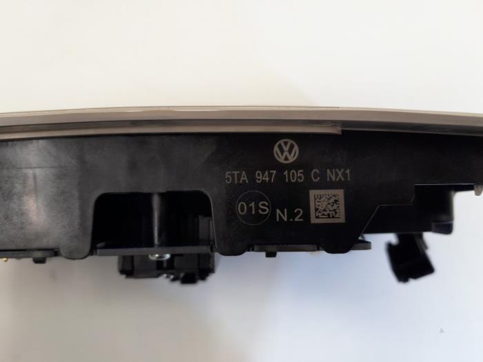 Eclairage intérieur avant d'un Volkswagen Passat Variant (3G5) 2.0 TDI 16V 150 2017