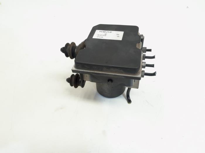 Usagé Pompe ABS Audi A4 (B8) 2.0 TDI 16V Prix € 44,95 Règlement à la marge proposé par GEJO Revisie & Onderdelen BV