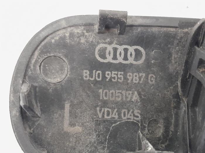 Headlight washer from a Audi TT (8J3) 1.8 TFSI 16V 2011